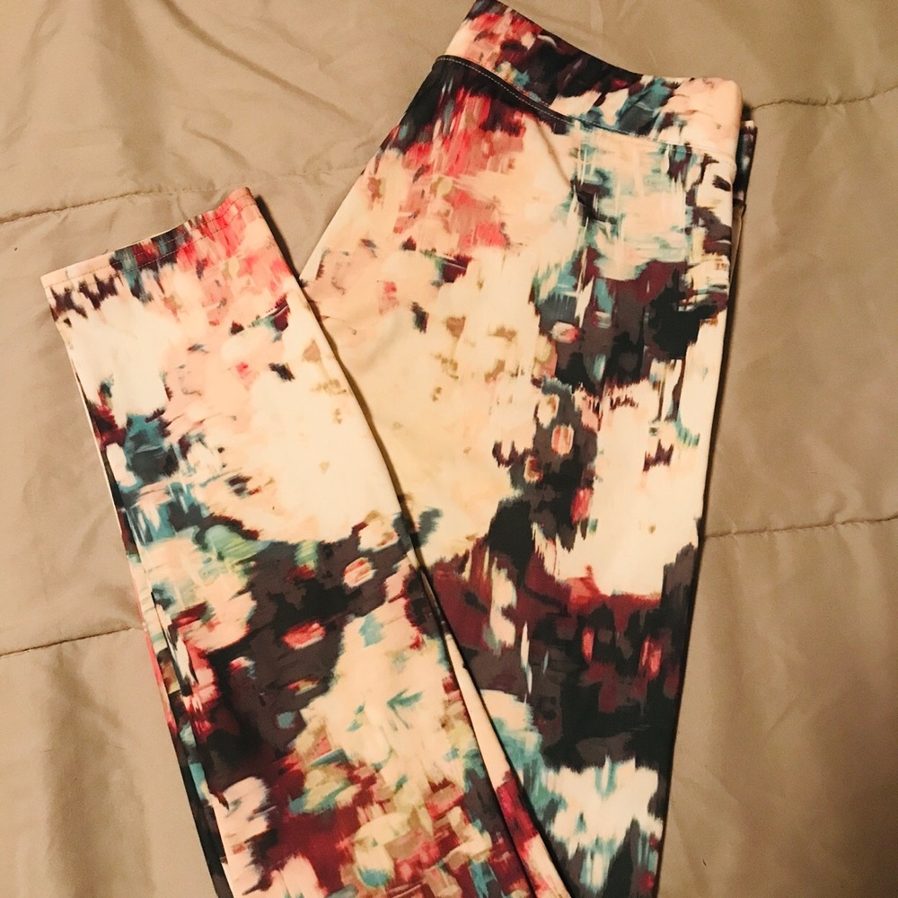 Hi-Rise Leggings